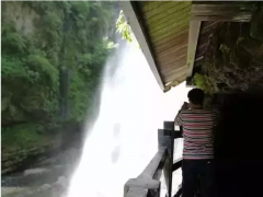 寄情山水 | 文人墨客吟唱恩施大峡谷之【云龙地缝】